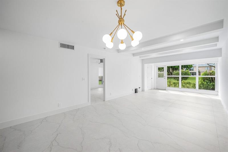 Image 9 of 26 For 1541 20th Avenue  101