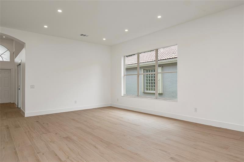 Image 16 of 46 For 11524 Corazon Court