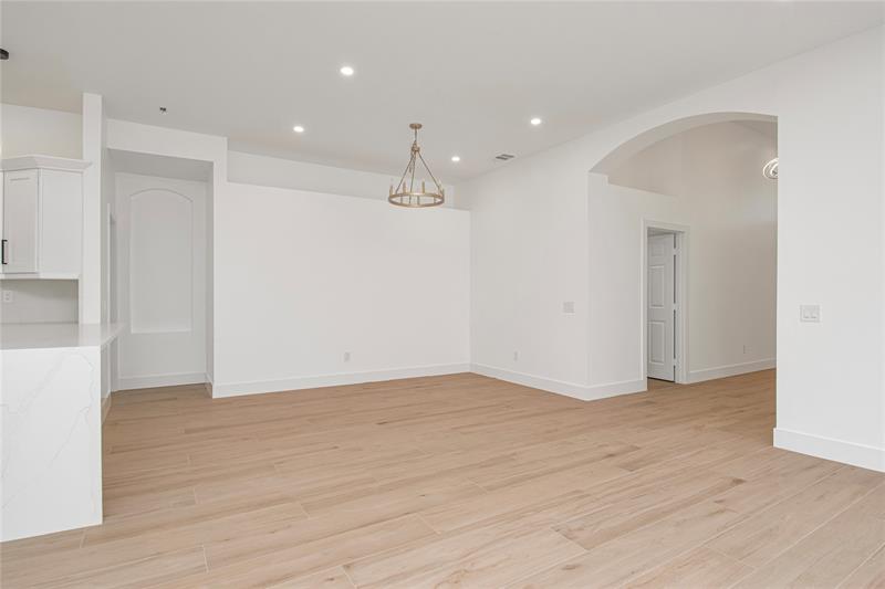 Image 18 of 46 For 11524 Corazon Court