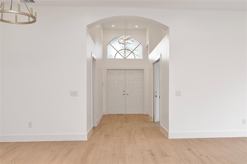 Image 19 of 46 For 11524 Corazon Court