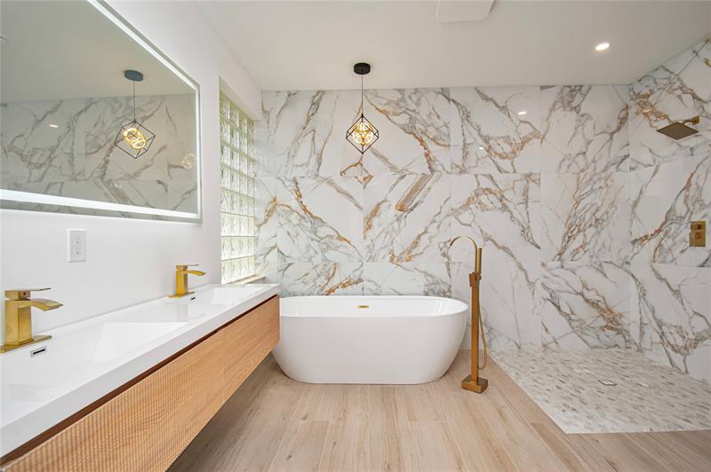 Image 24 of 46 For 11524 Corazon Court