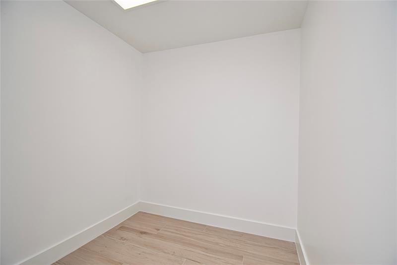 Image 31 of 46 For 11524 Corazon Court