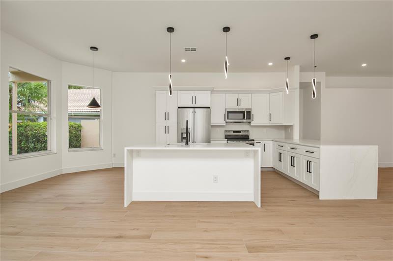 Image 7 of 46 For 11524 Corazon Court