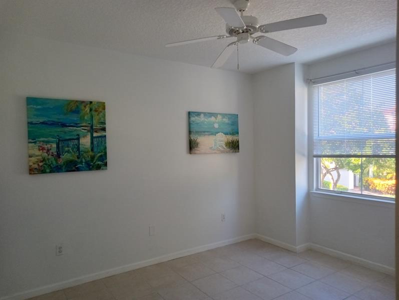 Image 18 of 47 For 2018 Alta Meadows Ln  407
