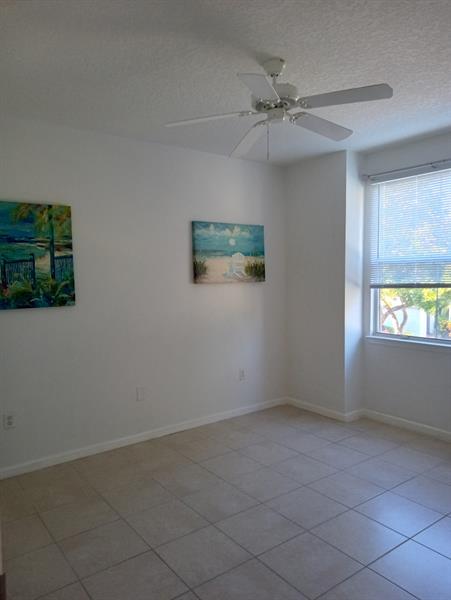 Image 20 of 47 For 2018 Alta Meadows Ln  407