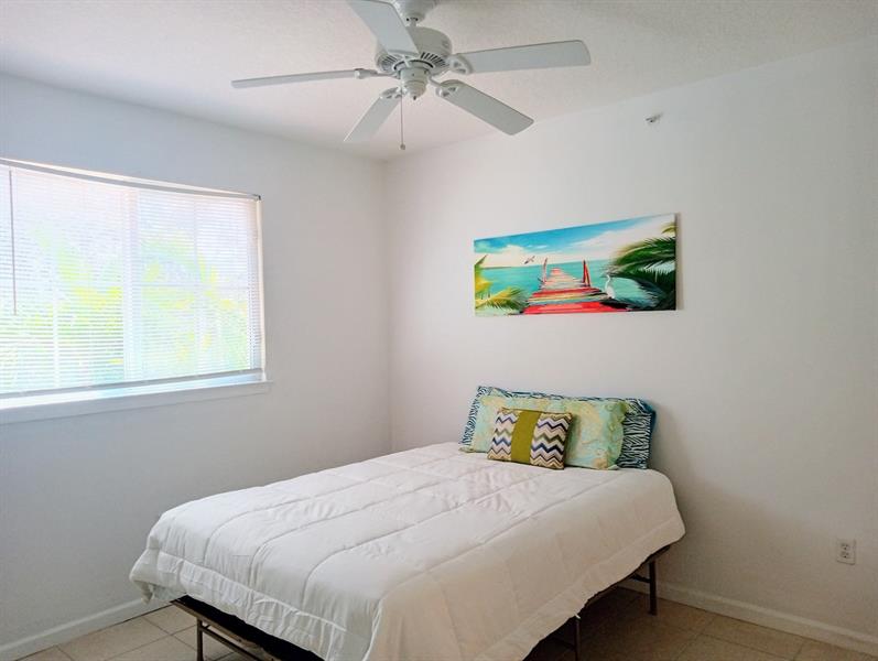 Image 32 of 47 For 2018 Alta Meadows Ln  407