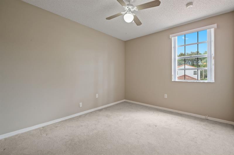 Image 18 of 26 For 12665 11th Ct
