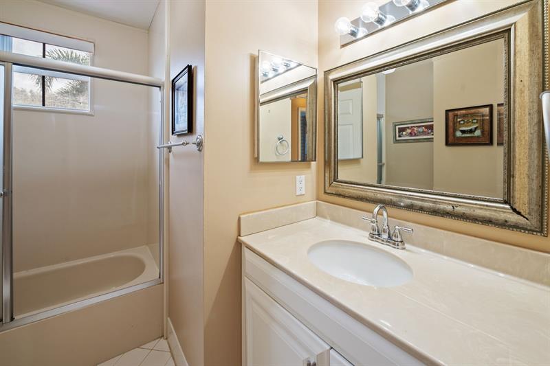 Image 19 of 26 For 12665 11th Ct