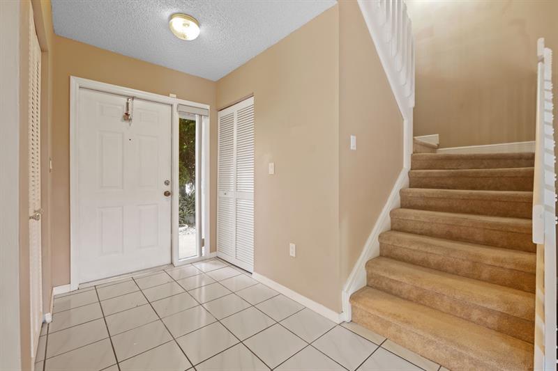 Image 5 of 26 For 12665 11th Ct