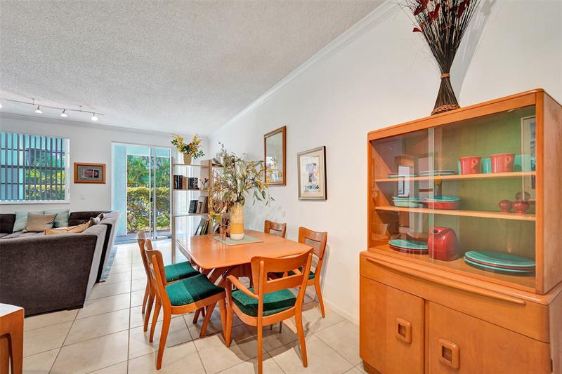 Image 11 of 44 For 3105 184th St  7106