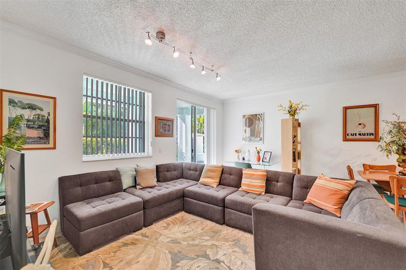Image 15 of 44 For 3105 184th St  7106
