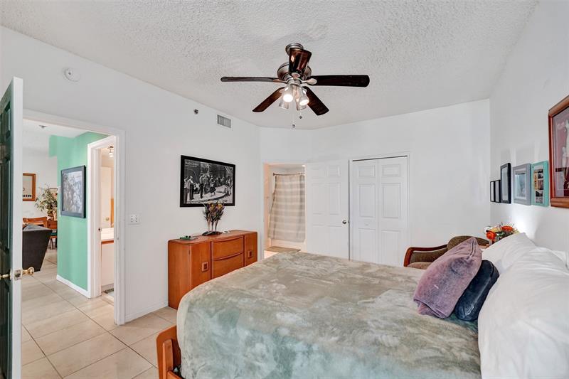 Image 22 of 44 For 3105 184th St  7106