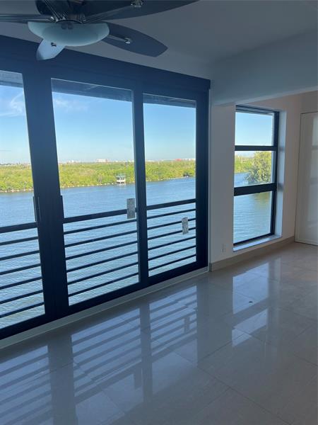 Image 17 of 24 For 3200 Ocean Dr  503