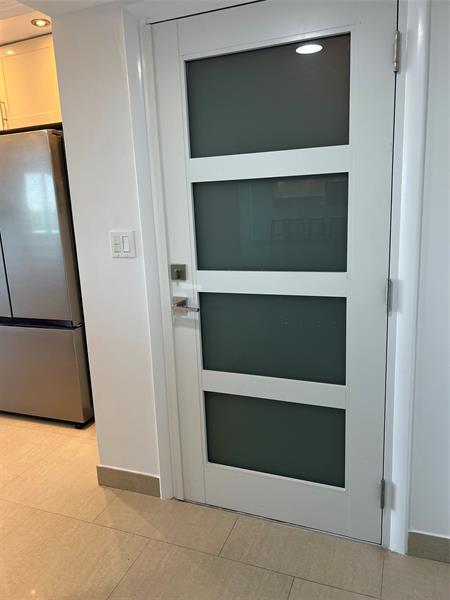 Image 9 of 24 For 3200 Ocean Dr  503