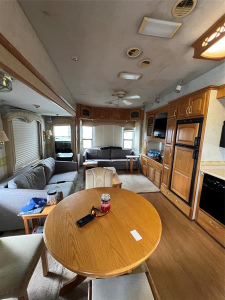 Image 4 of 11 For 5355 64th Ter