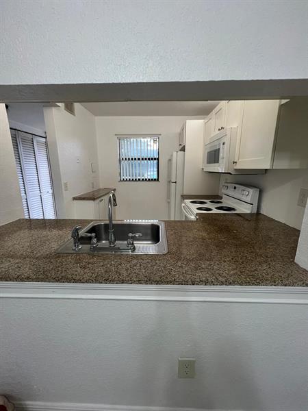 Image 4 of 21 For 9165 1st St  102