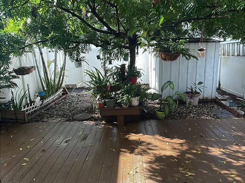 Image 11 of 14 For 6728 40th St  6728