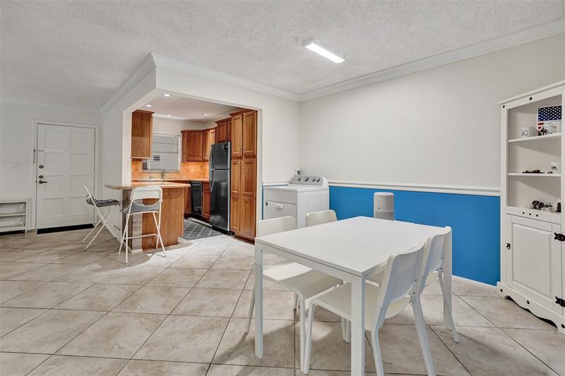 Image 16 of 35 For 1050 13th St  289d