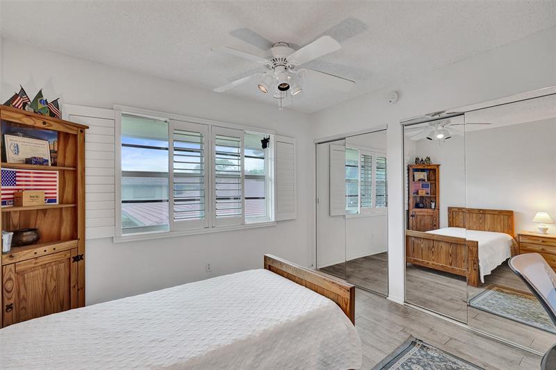 Image 19 of 35 For 1050 13th St  289d