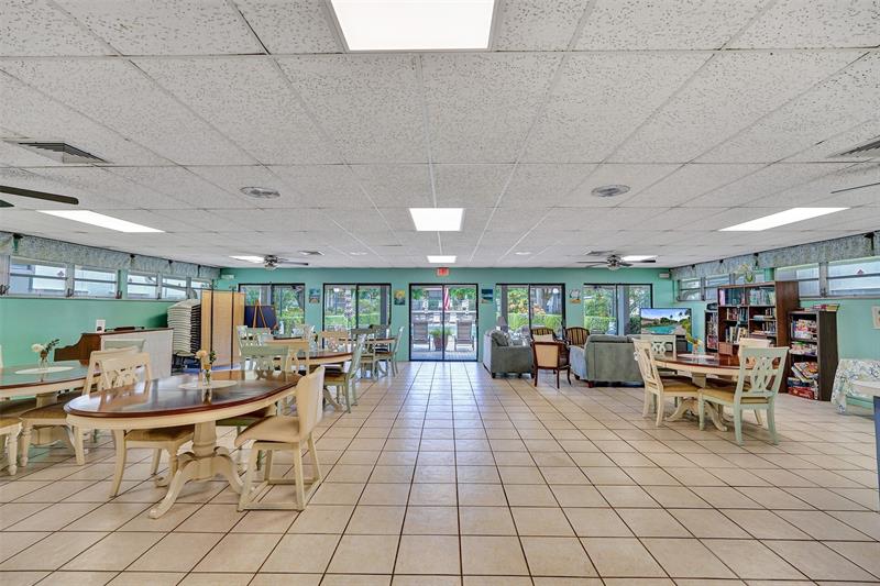 Image 30 of 35 For 1050 13th St  289d