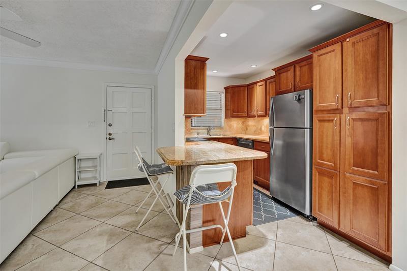 Image 9 of 35 For 1050 13th St  289d