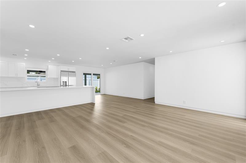 Image 10 of 43 For 699 70th St  