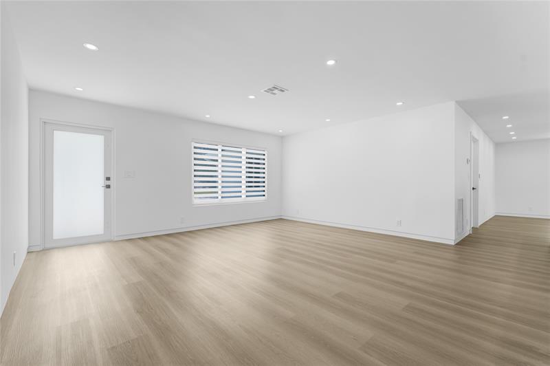 Image 11 of 43 For 699 70th St  