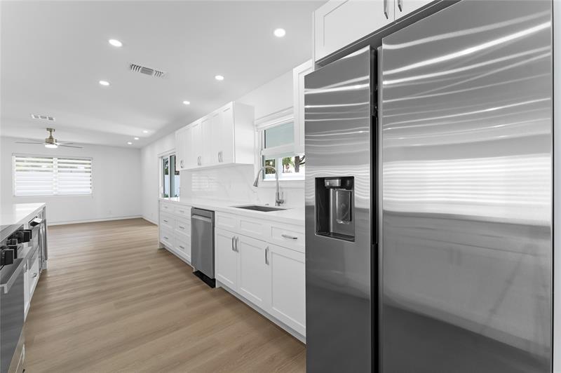 Image 5 of 43 For 699 70th St  