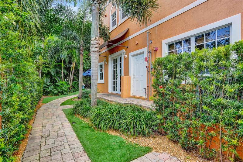 Image 11 of 55 For 624 29th Dr  D