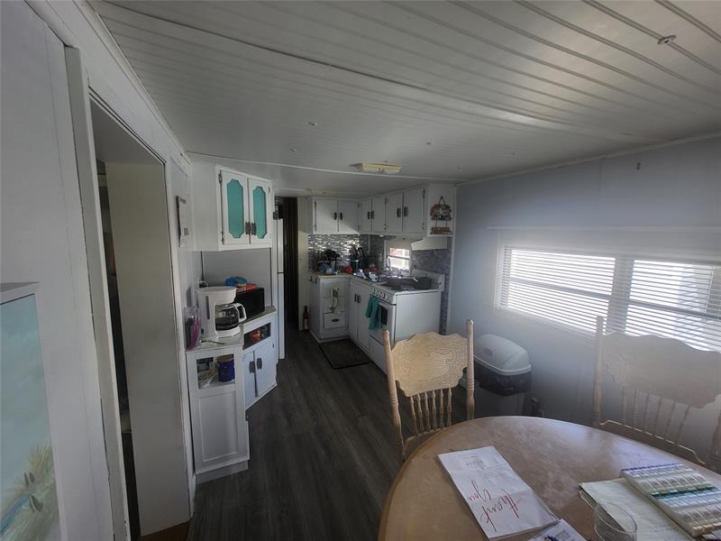 Image 14 of 18 For 6502 54th Ln