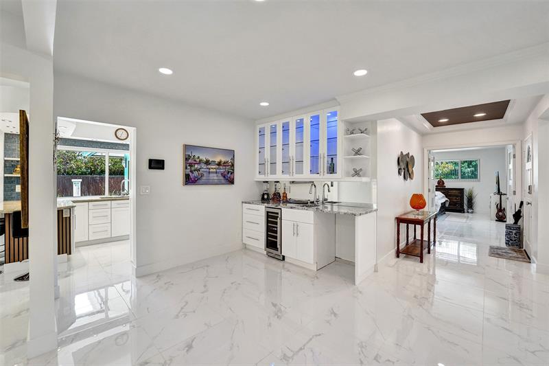 Image 20 of 77 For 2732 26th St