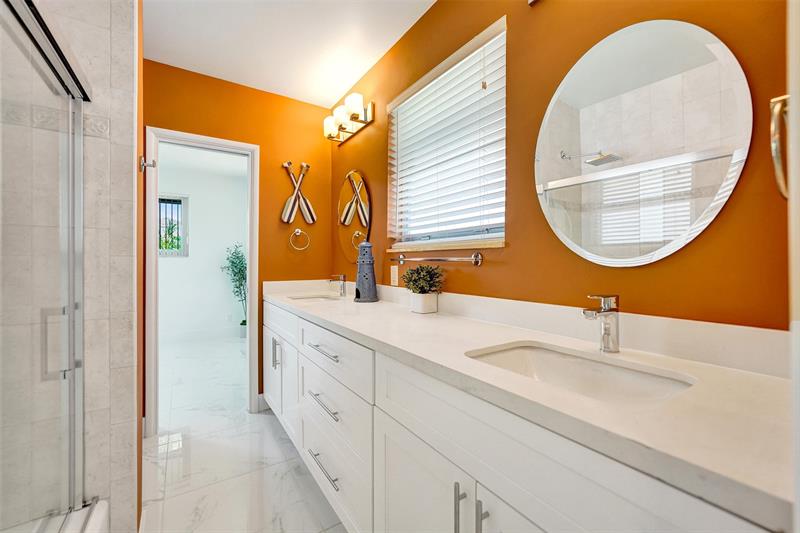 Image 46 of 77 For 2732 26th St