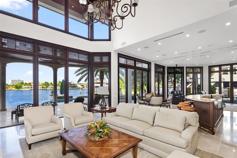 Image 12 of 92 For 632 2nd Key Dr
