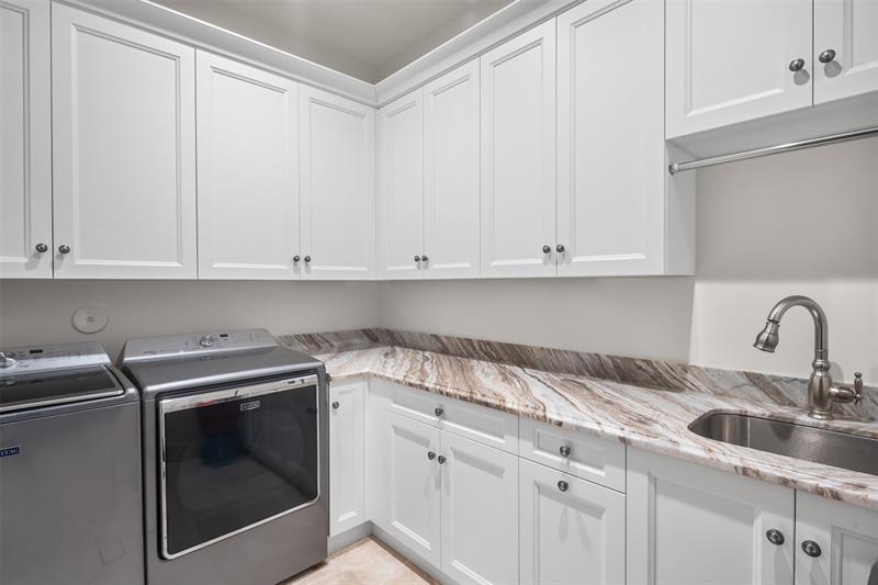 Image 30 of 92 For 632 2nd Key Dr