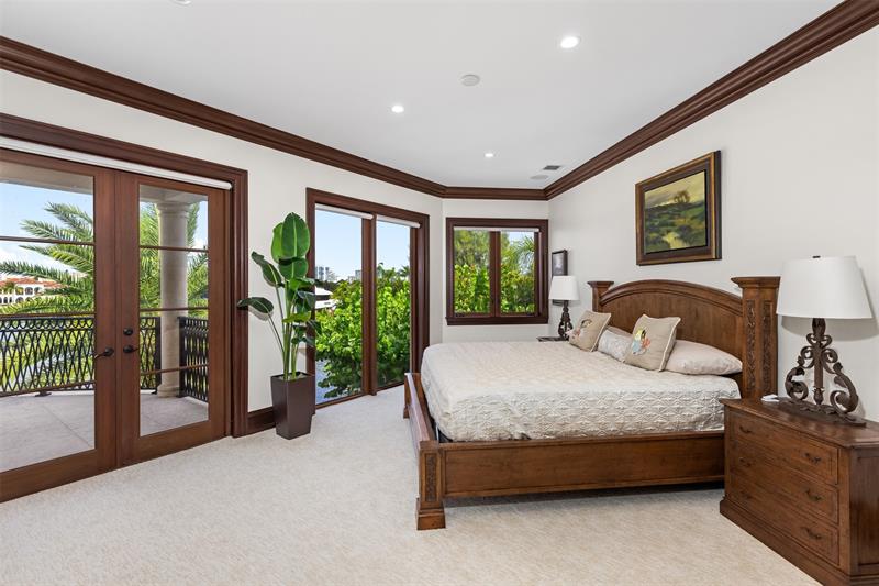 Image 42 of 92 For 632 2nd Key Dr