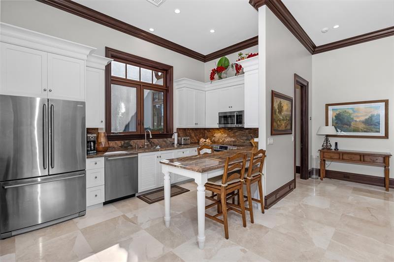 Image 51 of 92 For 632 2nd Key Dr