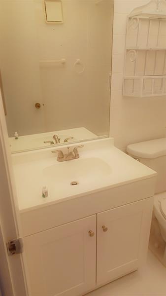 Image 16 of 22 For 6301 University Dr  212