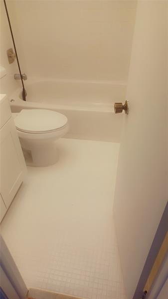 Image 22 of 22 For 6301 University Dr  212
