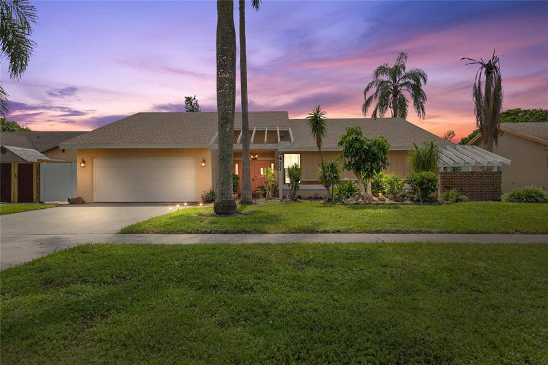 Image 3 of 40 For 9477 Burlington Pl