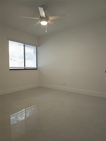 Image 19 of 31 For 9557 2nd Pl  9557