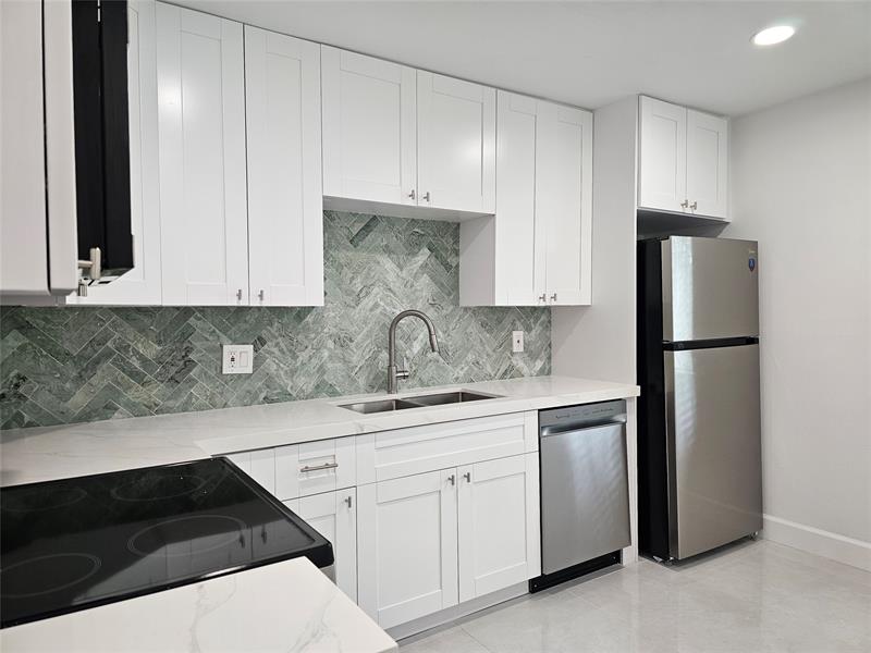 Image 5 of 31 For 9557 2nd Pl  9557