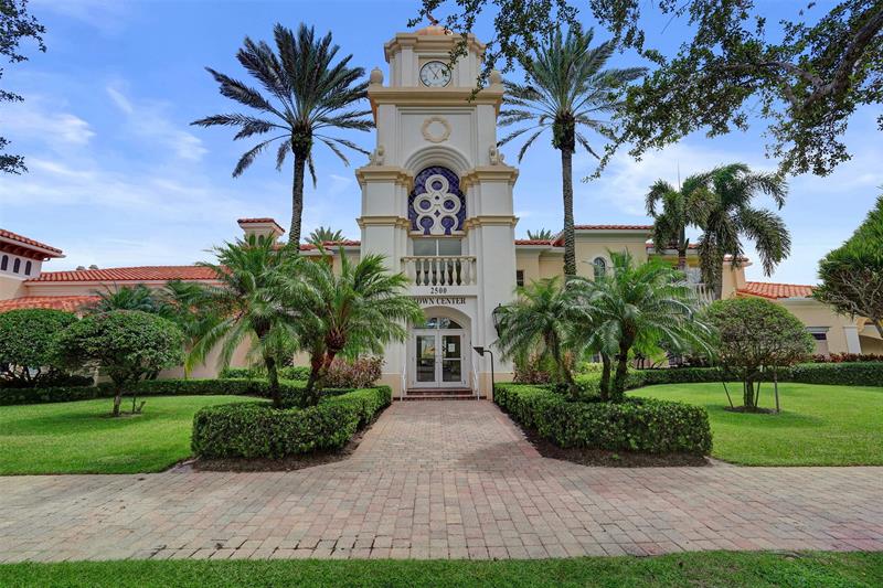 Image 4 of 44 For 8168 Montserrat Pl