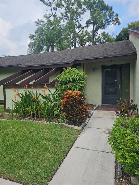Image 3 of 14 For 263 Deerfield Ct