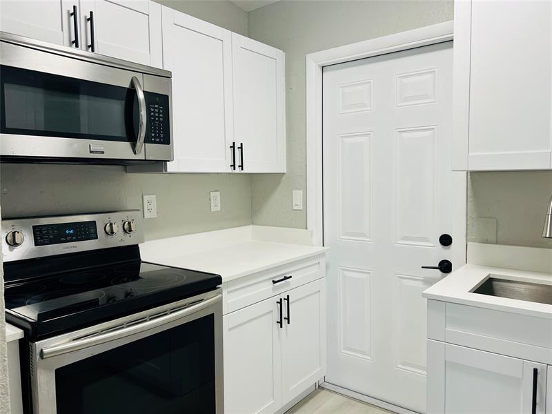 Image 3 of 10 For 3041 66th St