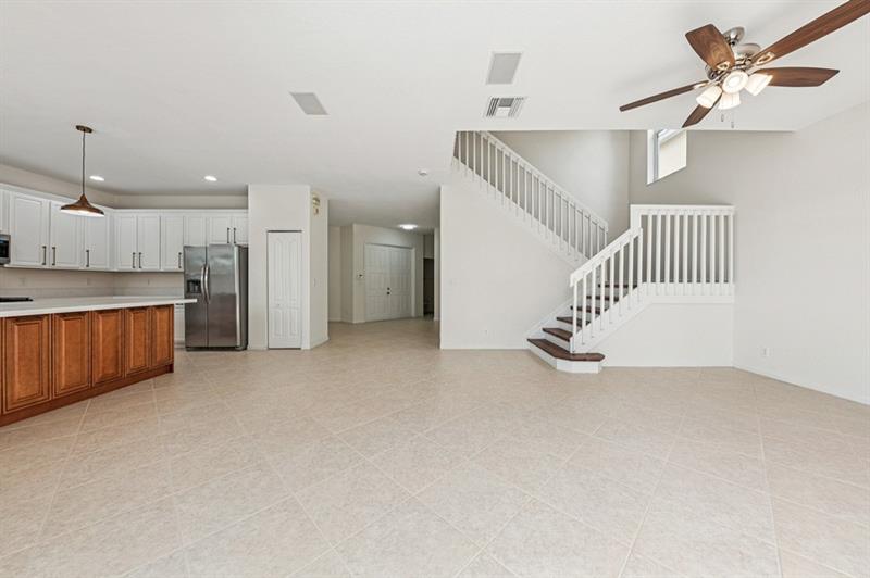 Image 10 of 24 For 106 Newberry Ln