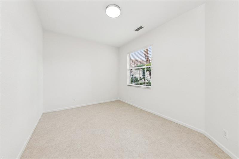 Image 15 of 24 For 106 Newberry Ln