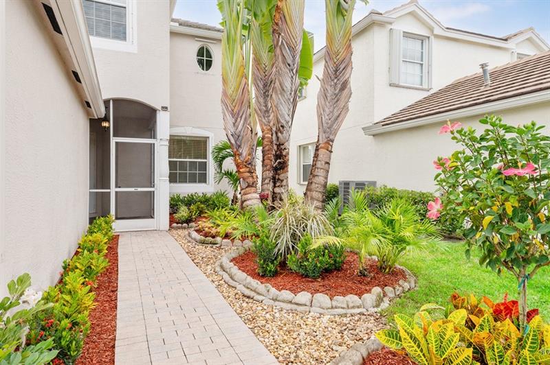 Image 4 of 24 For 106 Newberry Ln