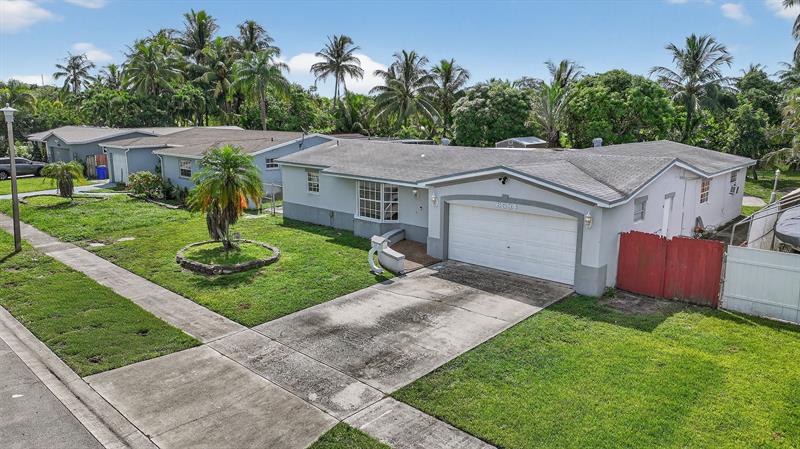 Image 10 of 52 For 6534 1st St  