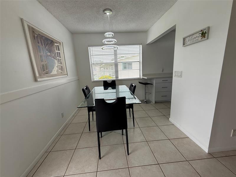 Image 25 of 36 For 144 Farnham F