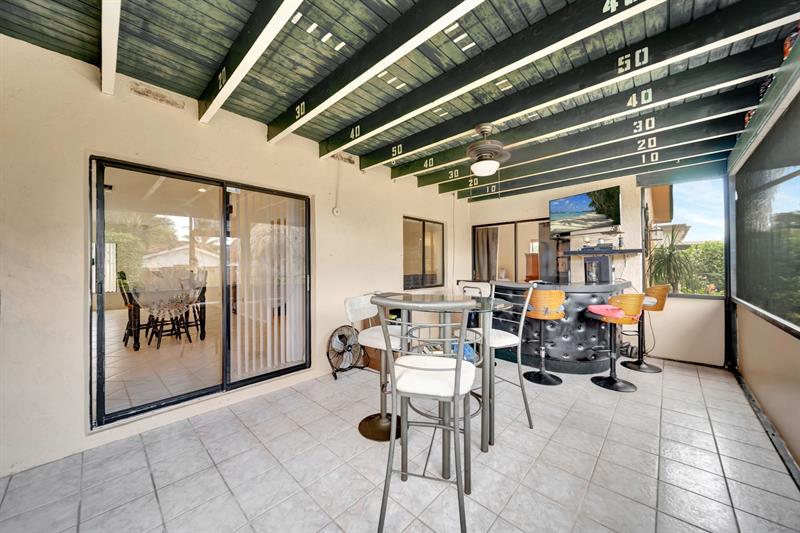 Image 47 of 63 For 22699 53rd Ave